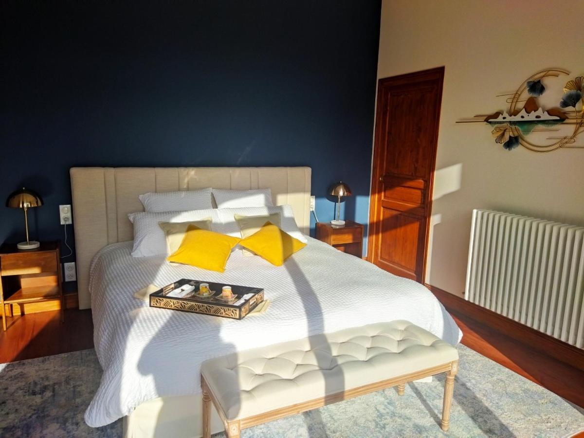 Gelos Domaine De La Tisnere Bed & Breakfast エクステリア 写真