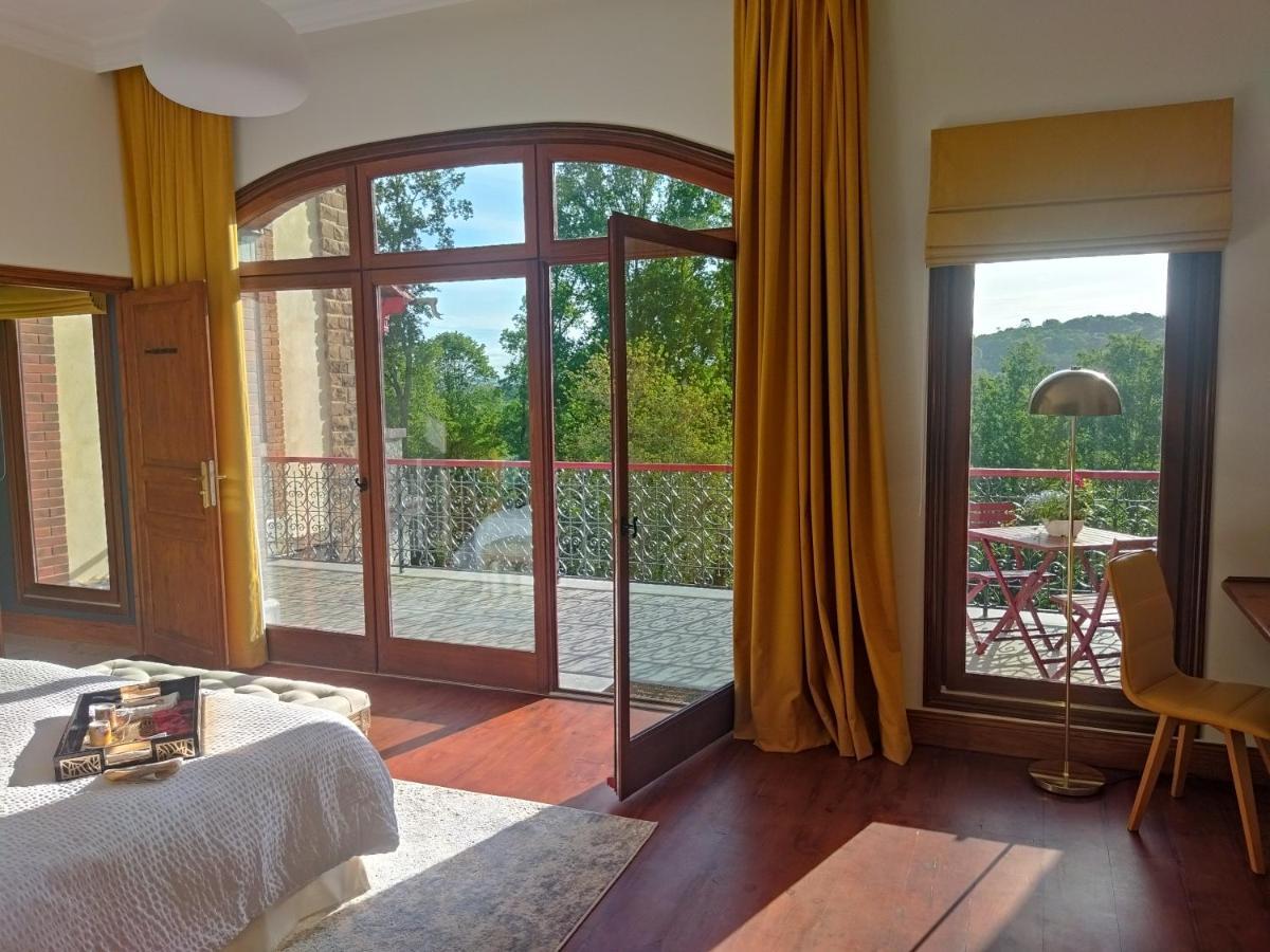Gelos Domaine De La Tisnere Bed & Breakfast エクステリア 写真