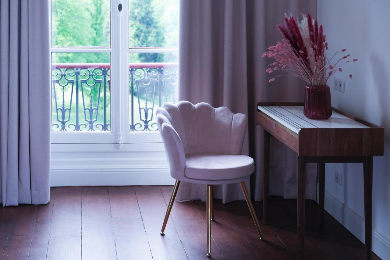Gelos Domaine De La Tisnere Bed & Breakfast エクステリア 写真